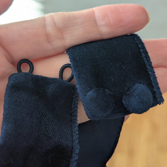 Yumi Kim Velvet Halter Dress - Dark Navy - Size Medium - Picture 4 of 5